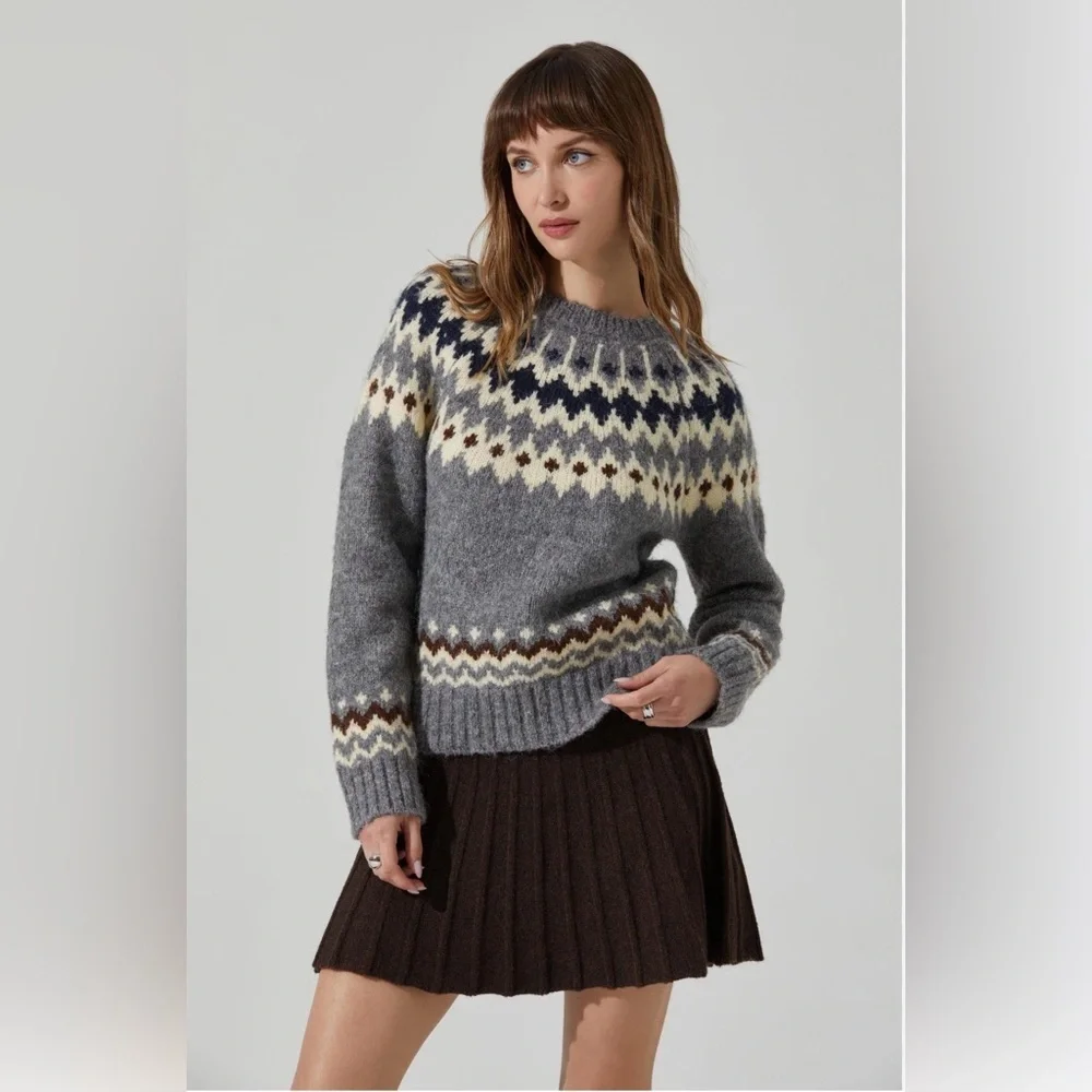 Astr Gray and Cream Feyre Fair Isle Sweater